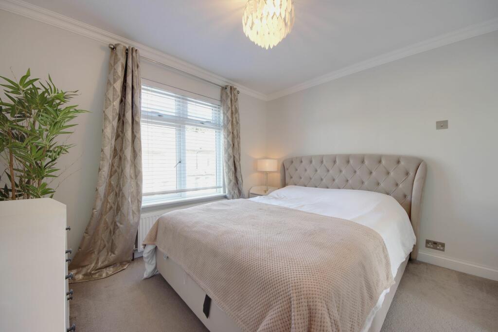 Main bedroom