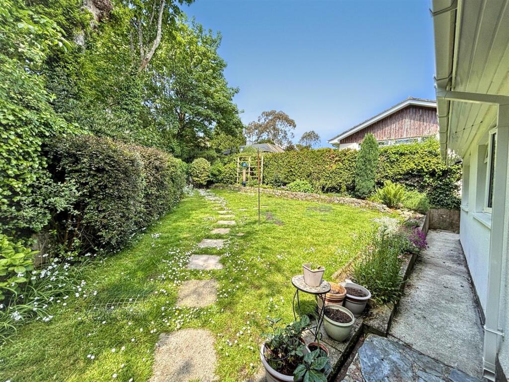 Rear garden.jpeg