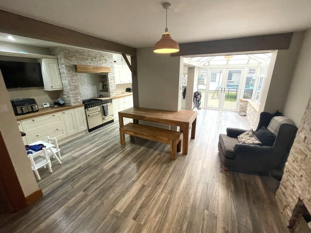 kitchen diner 2 u...