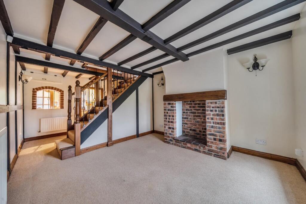 Dining Room.jpg