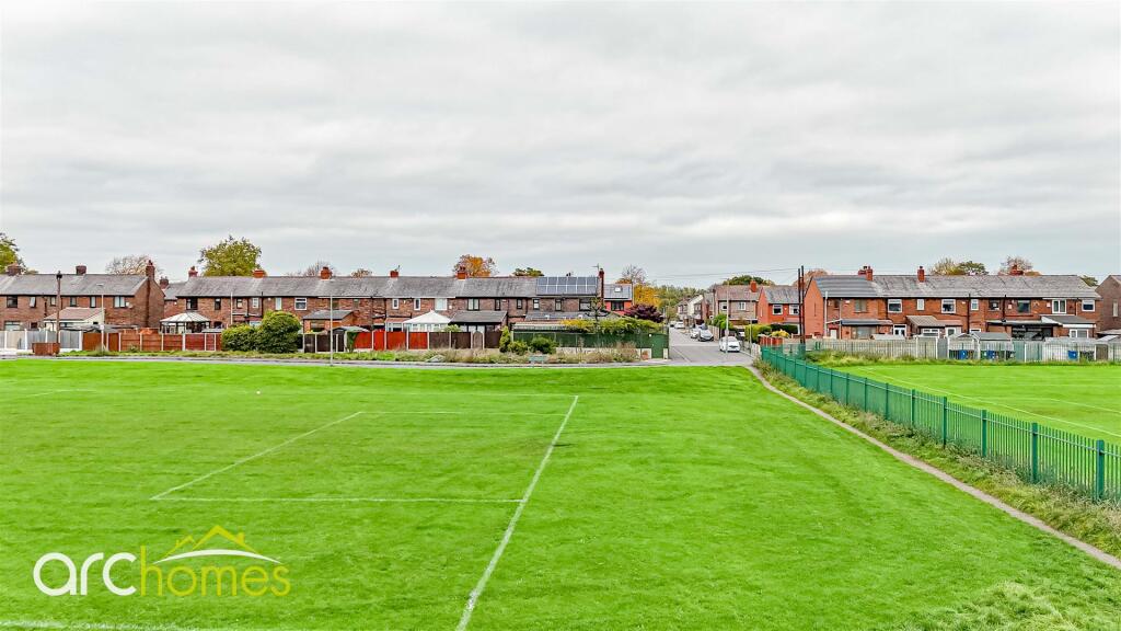 dji_fly_20251014_152246_0916_1760452194046_photo.j