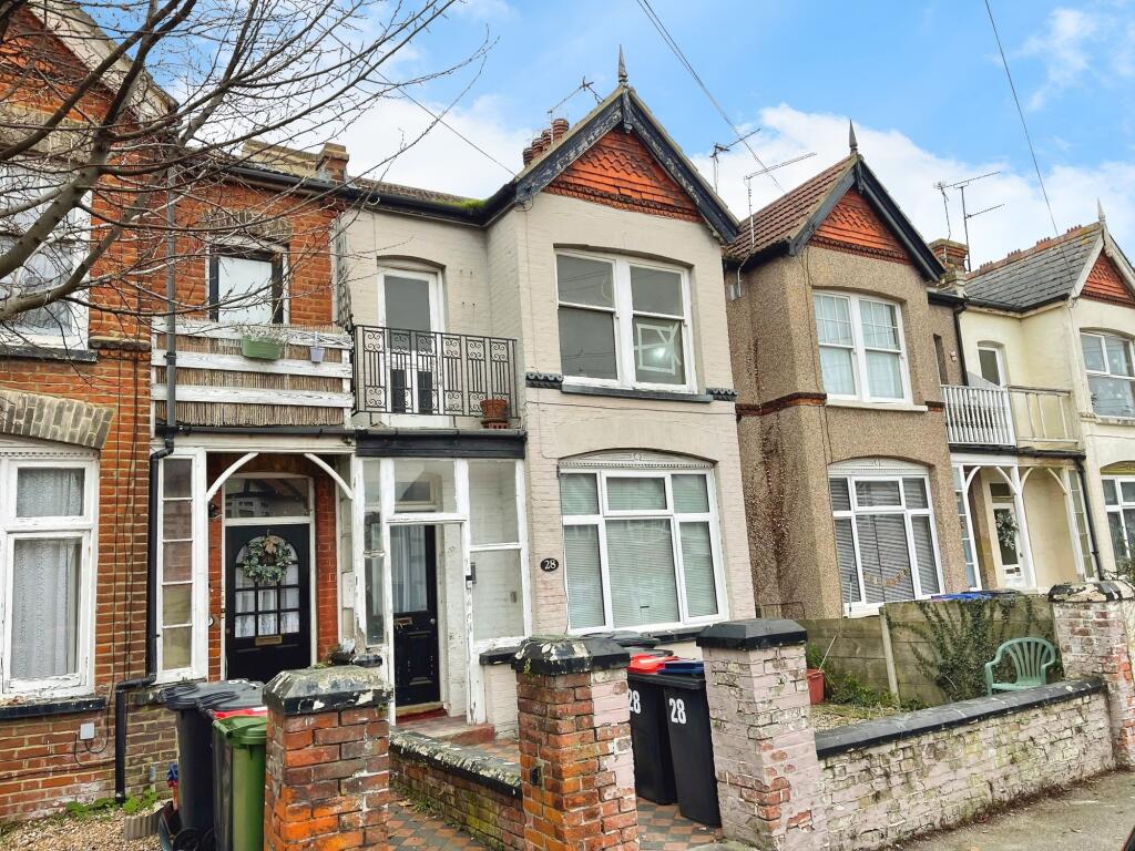 Douglas Road, Herne Bay, CT6