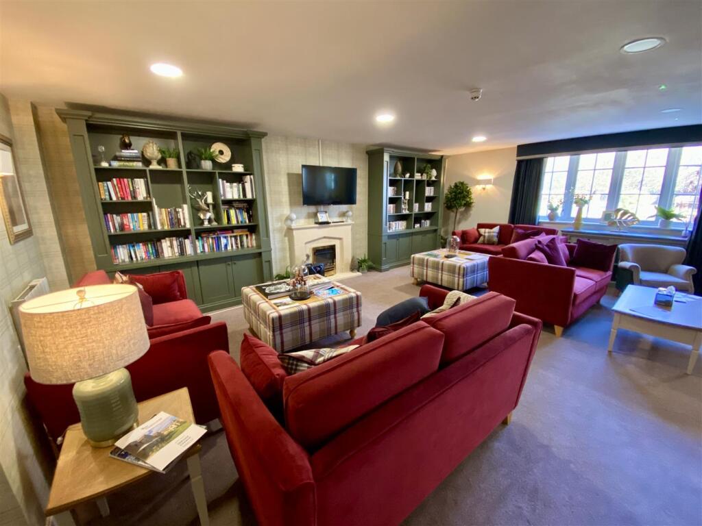 Communual Lounge.jpg