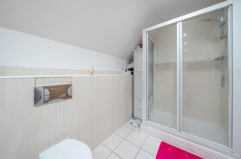 1303973-11-6842e4...