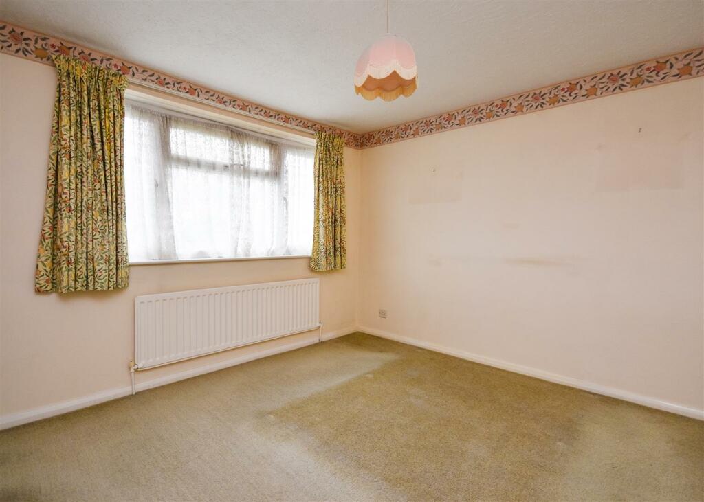 30 Sytch Lane - Bedroom 1.jpg