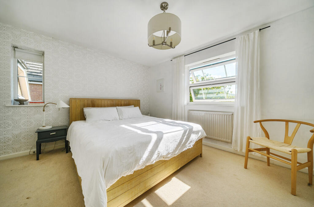 1340066-11-689ef9...