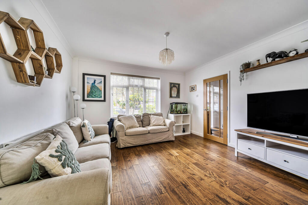 1327445-4-6879383...