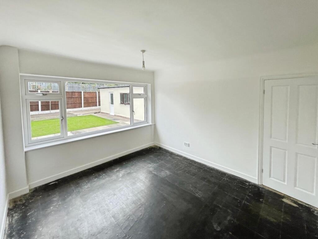 fe75dd64--4049-A276-0B9E028759CC-35269-000004BF98C