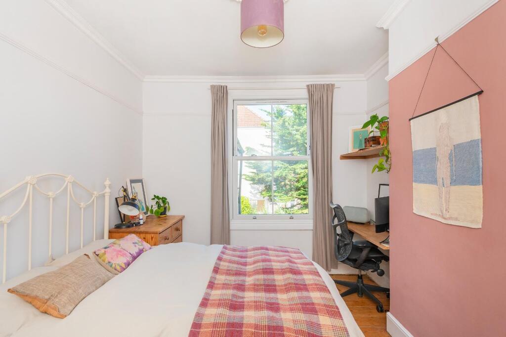 2O1RSG - Bedroom F.jpg