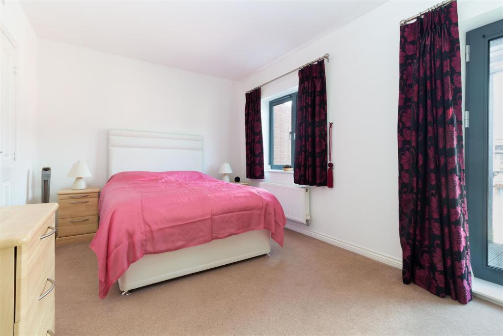 Bedroom-1-2.jpg