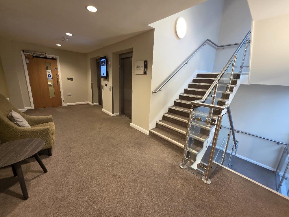 Choice of Lifts or Stairs