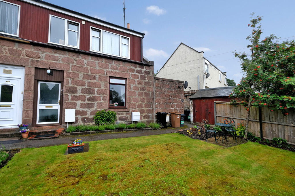 Station Road West...