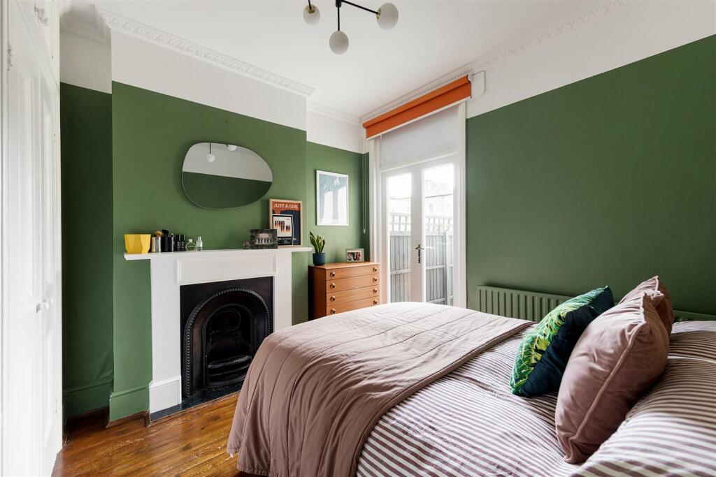 Ravenswood Road, E17