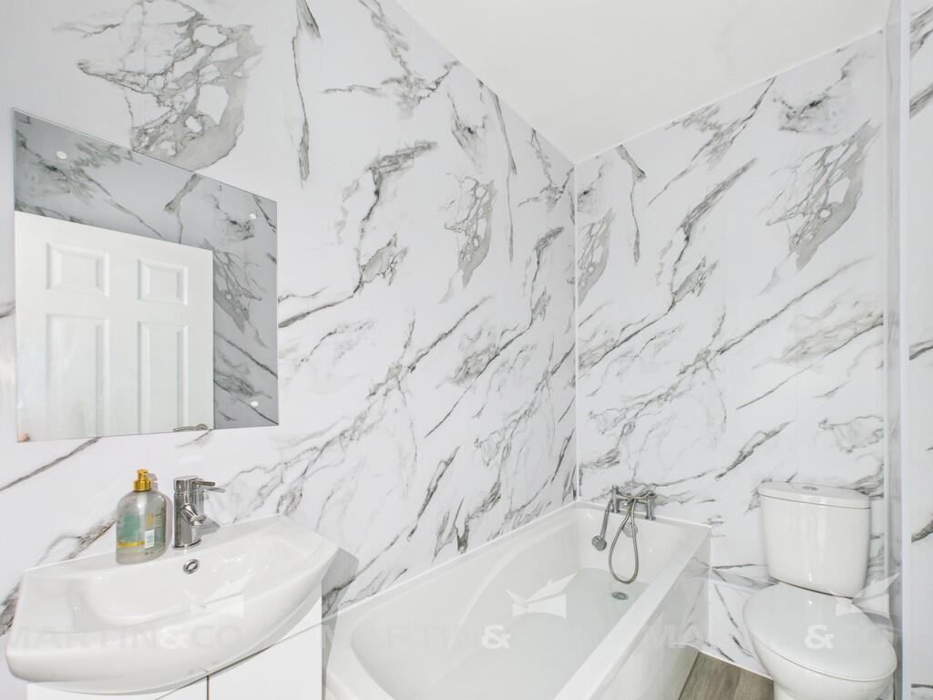 CAM02406G0-PR0508...