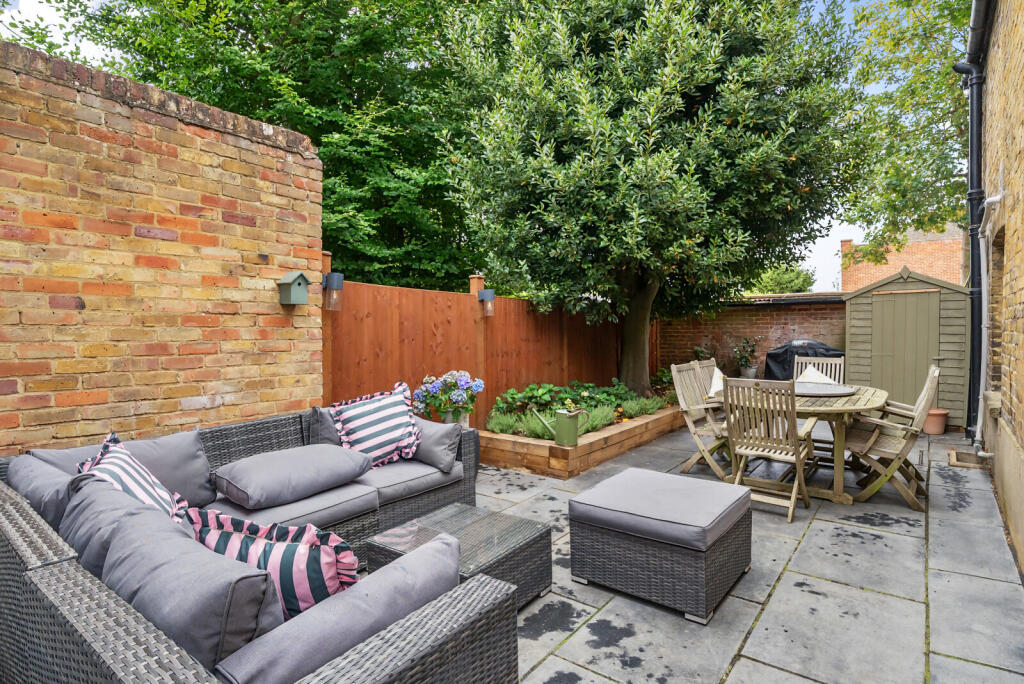 1334326-16-6890e4...