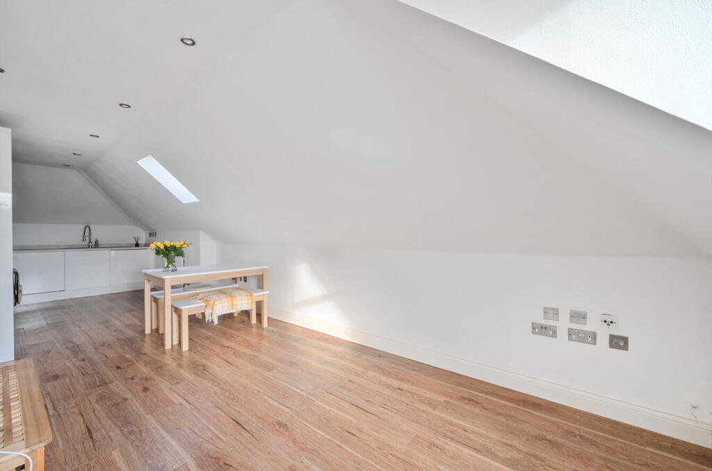 Wiltshire Road, Wokingham, Berkshire, RG40