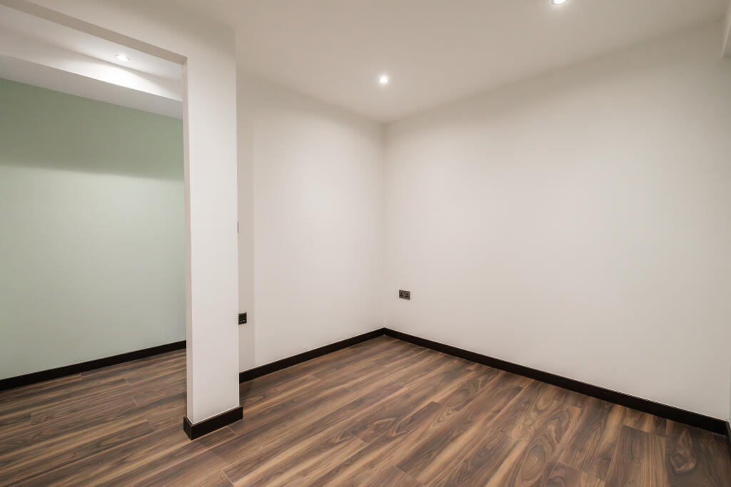 Apartment 8 (3).jpg
