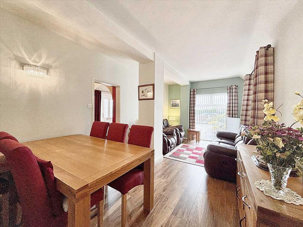 Diing room/snug