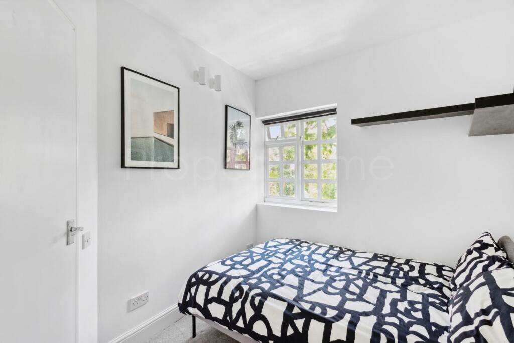 1605202518_PTIME_1c Ickburgh Road _E5 8AF_016.jpg