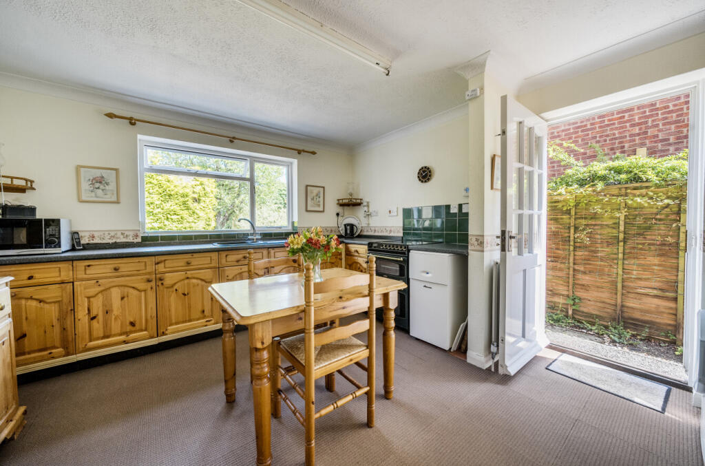 1315665-7-6893591...