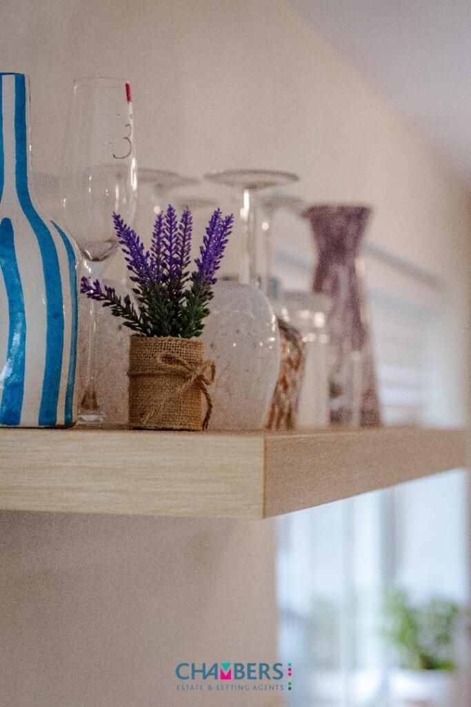 23 Vesey Close-28.jpg