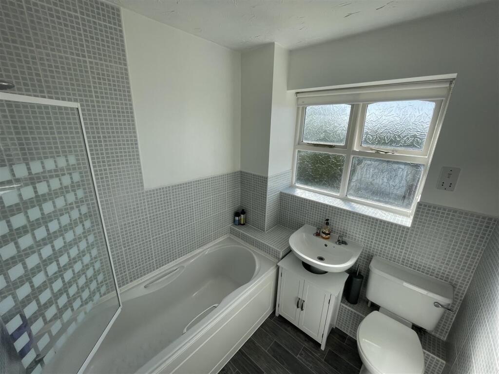 Photo 10-04-2025, 16 11 24.jpg