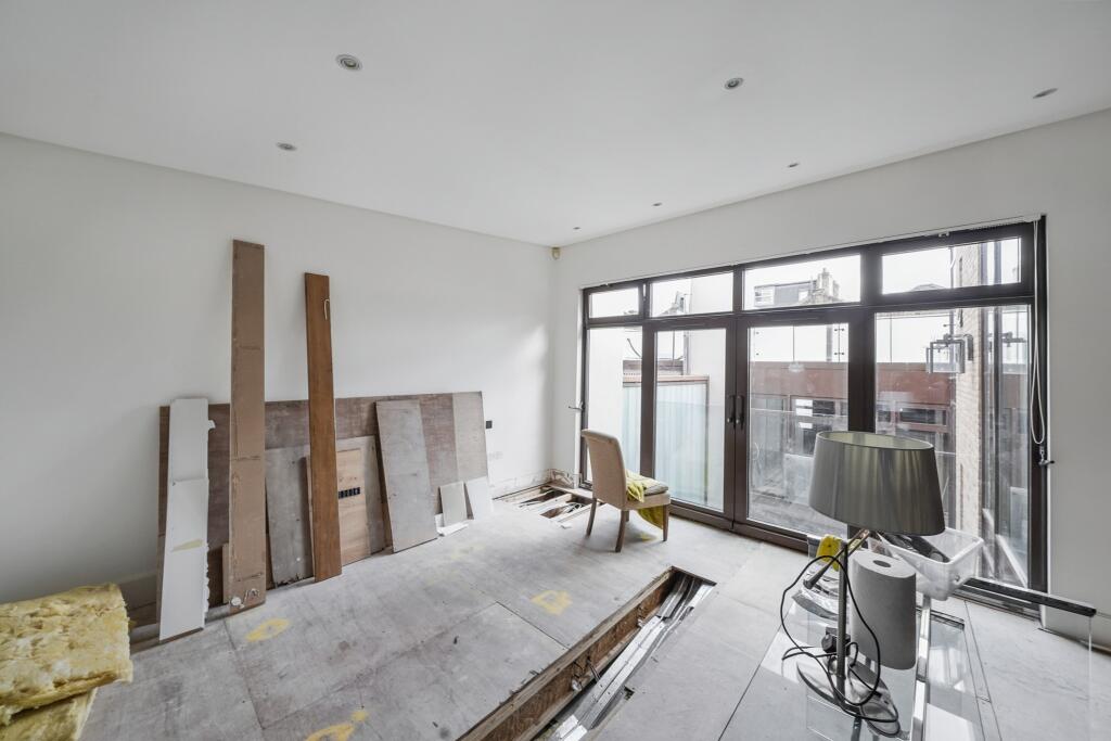3 Collection Place, 96 Boundary Road, St Johns Wood, London NW8 0RH
