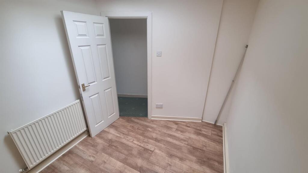 2CB Bedroom 2 3.jpeg