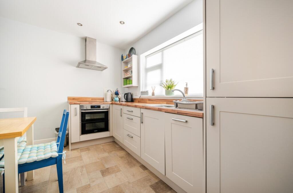 EweMove Knaresborough Kitchen2