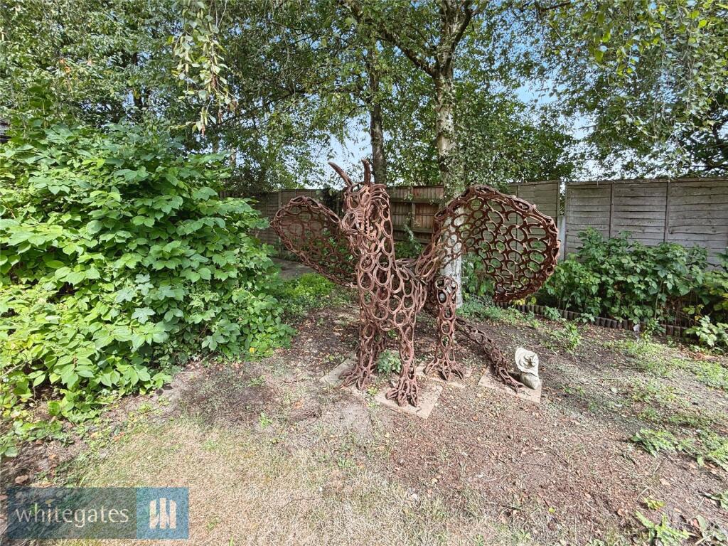 Dragon Sculpture