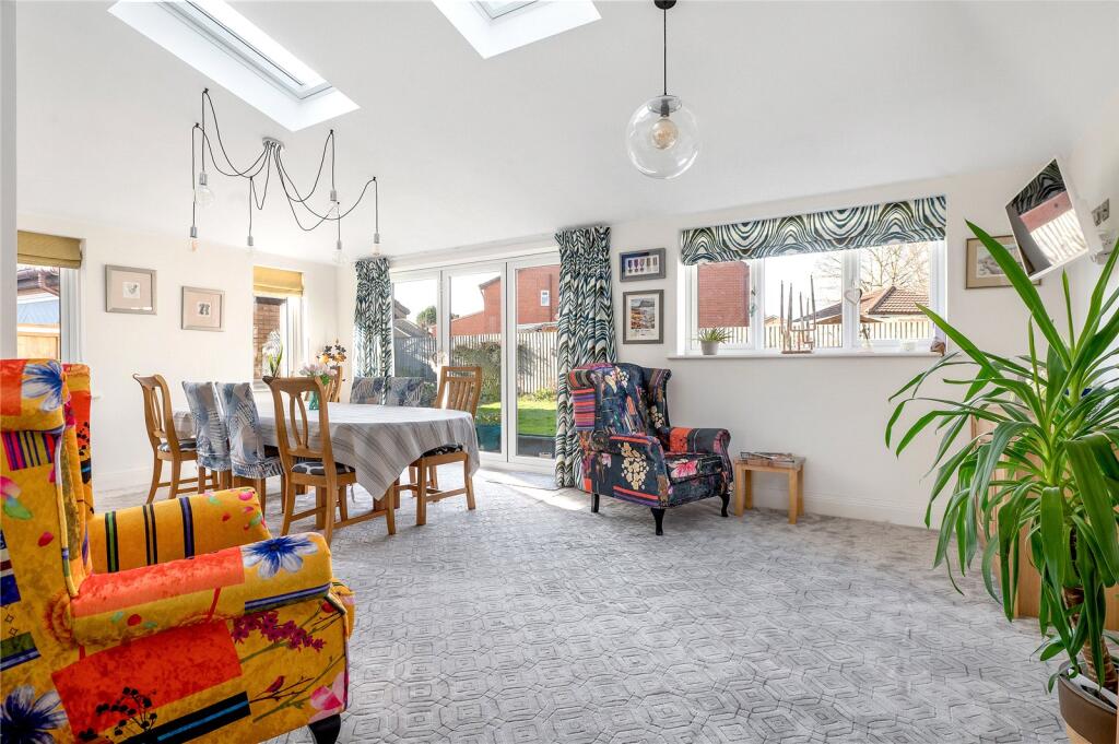 Dining/Garden Room