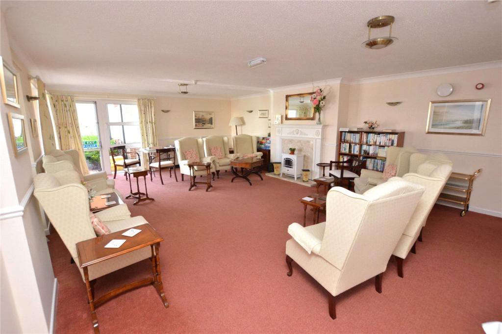 Communal Lounge