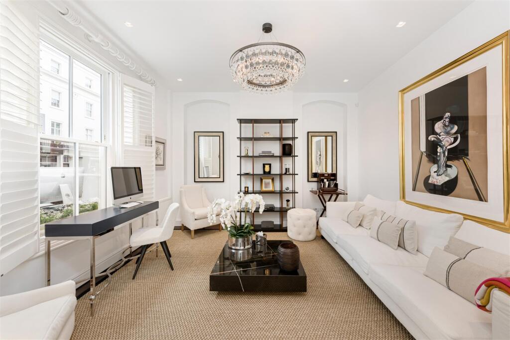 37 Lower Belgrave Street Hi-1.jpg