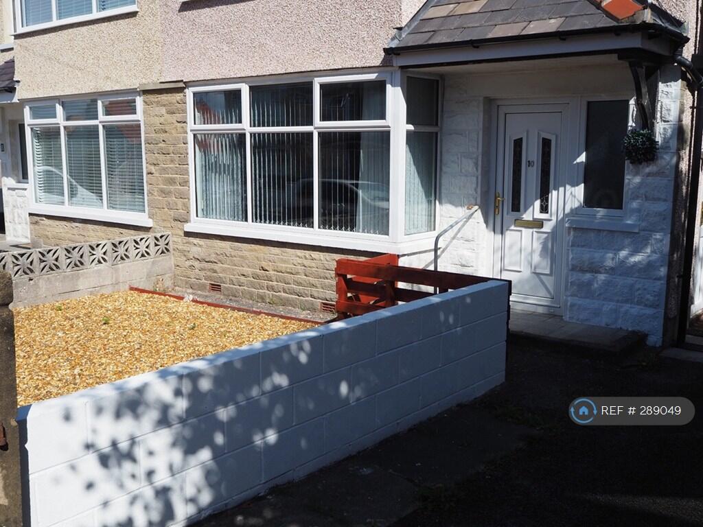 Front Garden Area
