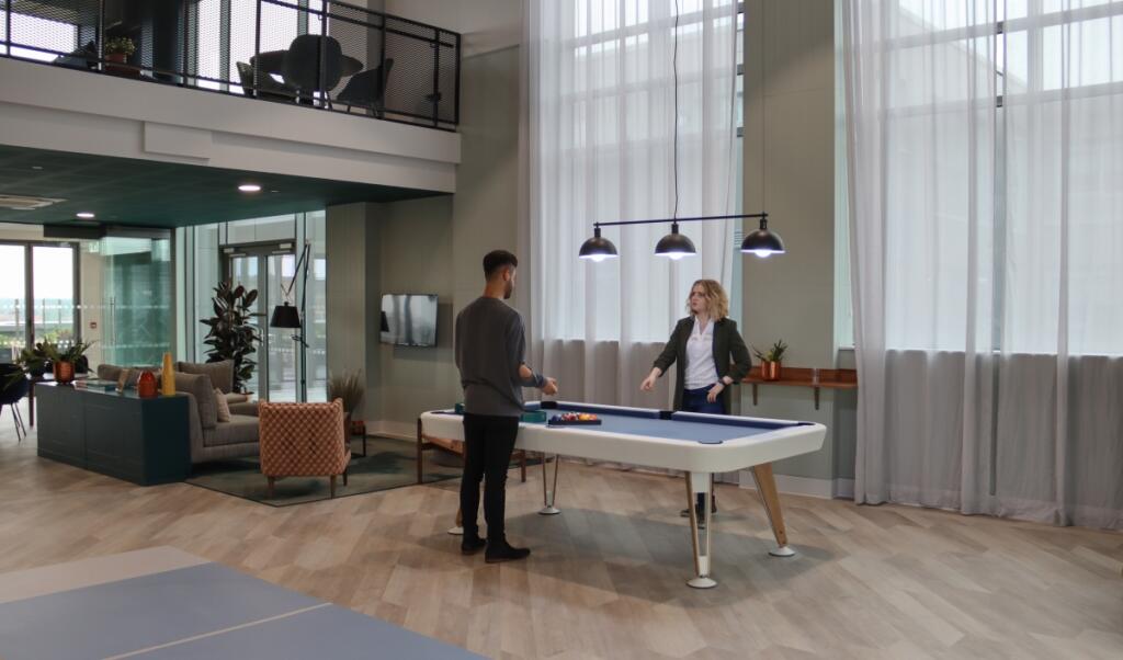 Reading (2) -  20...