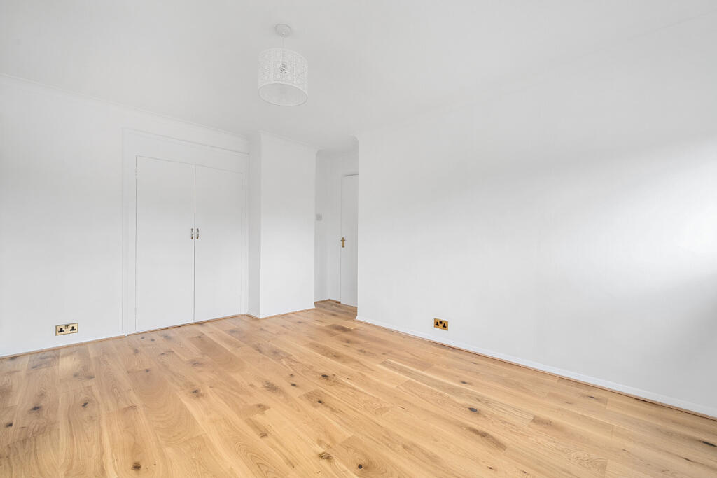 1334354-16-6890b7...