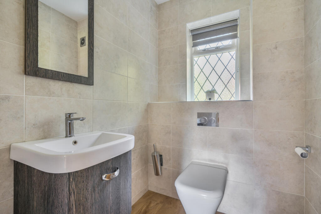 1293267-32-682efc...