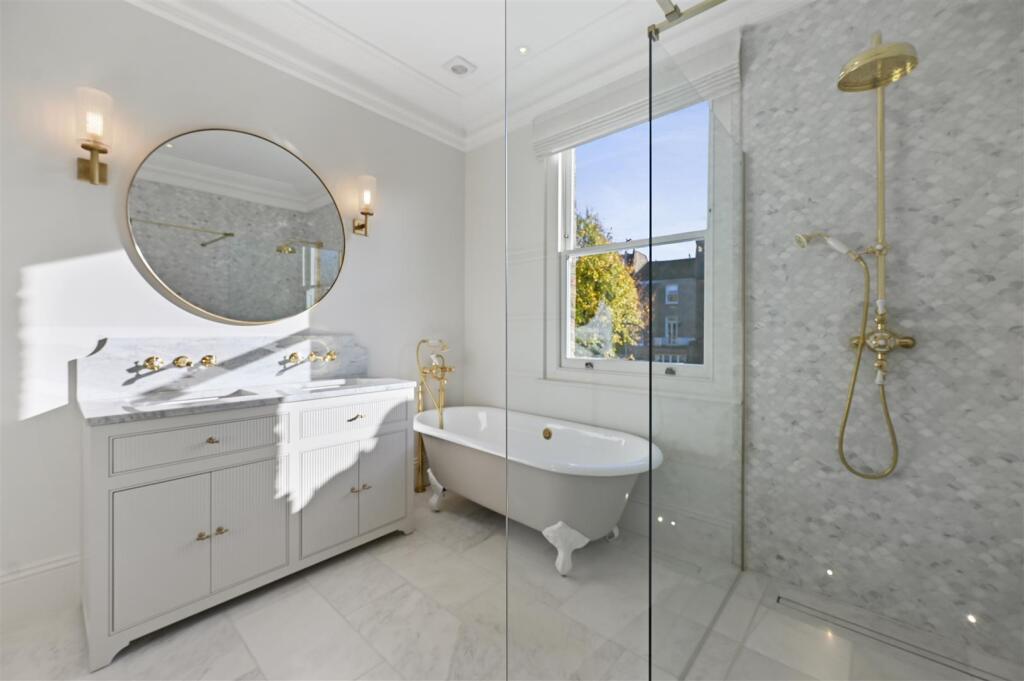 Caithness Road - Ensuite3