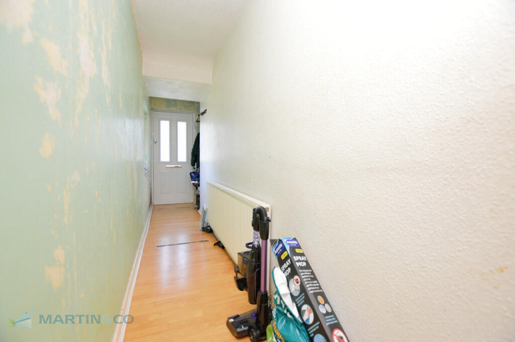 7db432d5-Entrance...