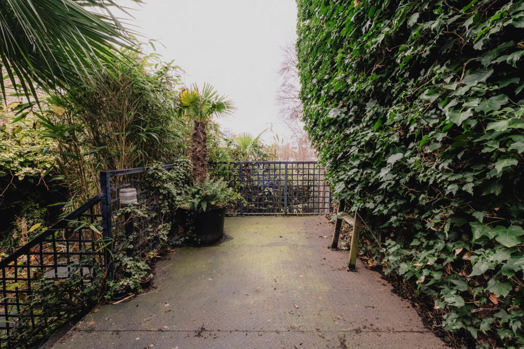 Croft-StLeonards-NorthStreet-Garden-7