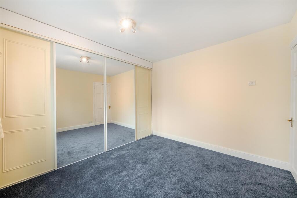 3 Maswell Park Crescent - iFNFEfwbZdgr9bF0Jhe9.jpg