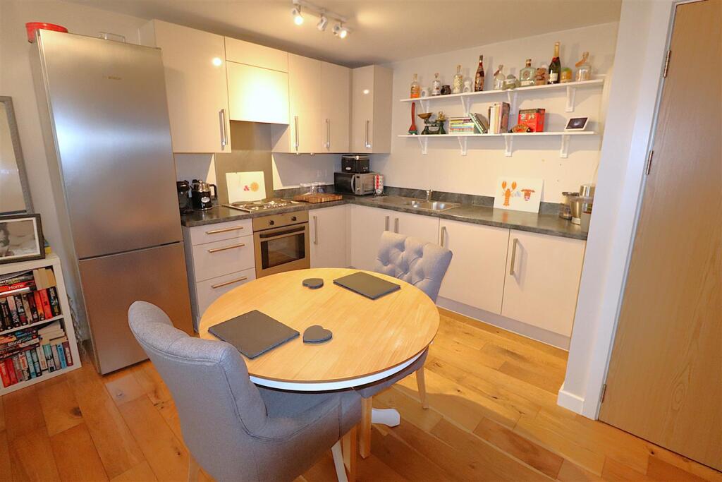 Lounge/Diner