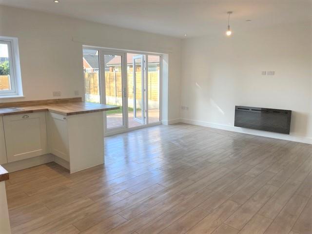 kit lounger light .jpg