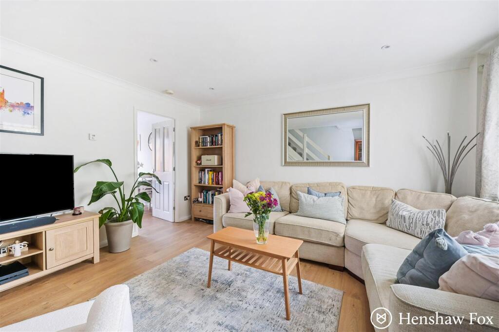 Ph22_6058366 - Copy.jpg