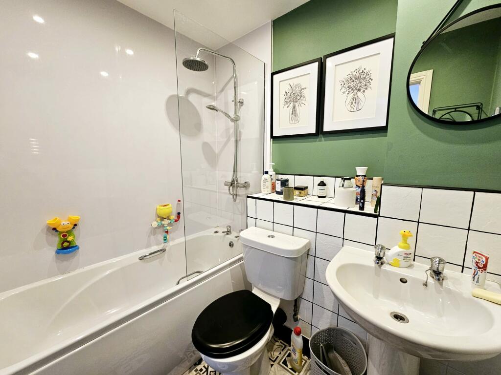 5ed6a9be-db54-4b42-b5fe-615988e37db1