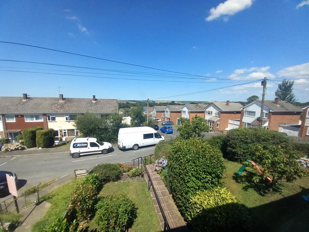 3 Ochil Close View.jpg