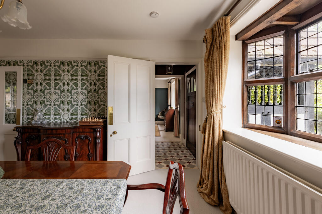 306839 - North Lodge Wirral 18.jpg