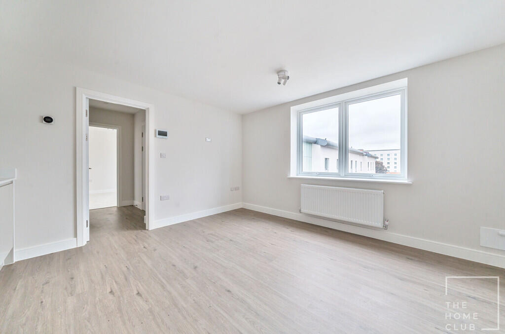 afd06770-a004-4f9...