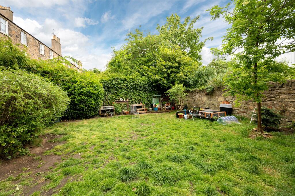 Earlston Place 20