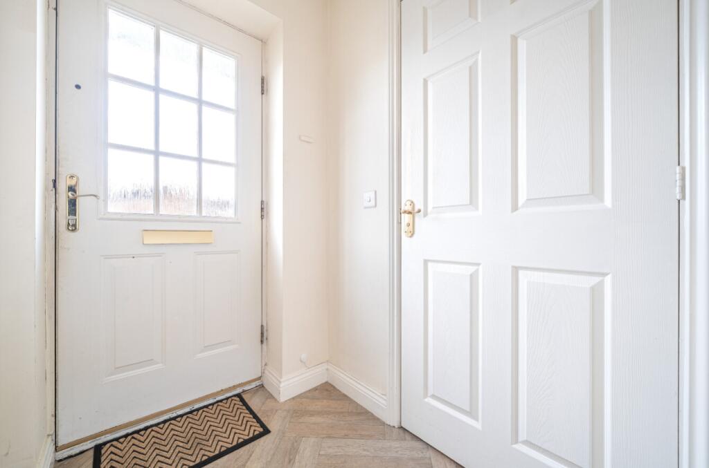 1376460-12-6911d48570187